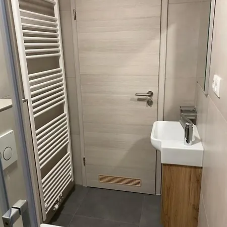 Apartment Alb List *